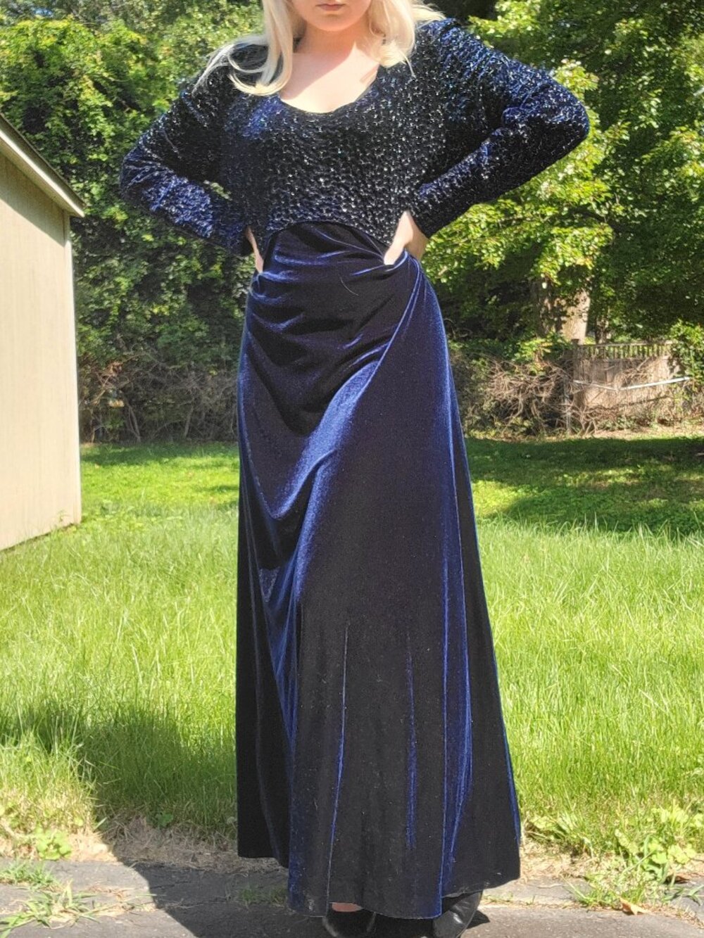 ₊˚☄️⊹ Coldwater Creek deep blue velvet and silver embroidered dress ✧˚🧙‍♀️.